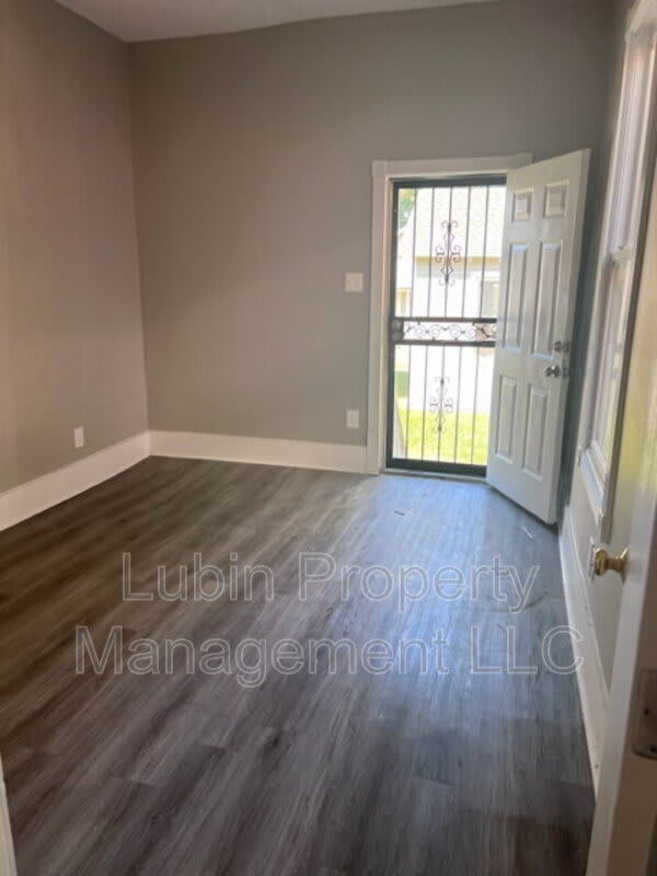 330 Lema Pl – photo 5