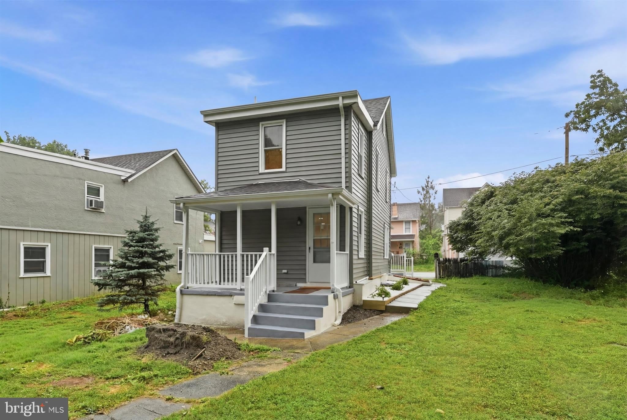 705 FORREST Avenue – photo 2