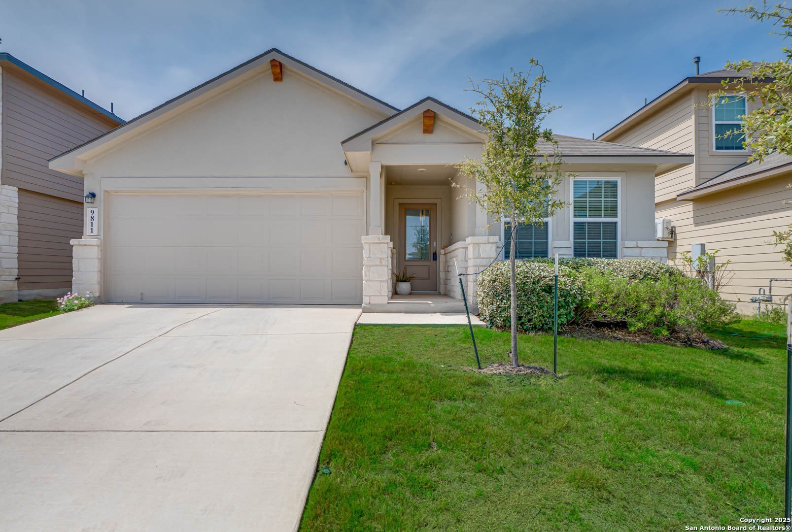 9811 Kalm Brome – photo 1