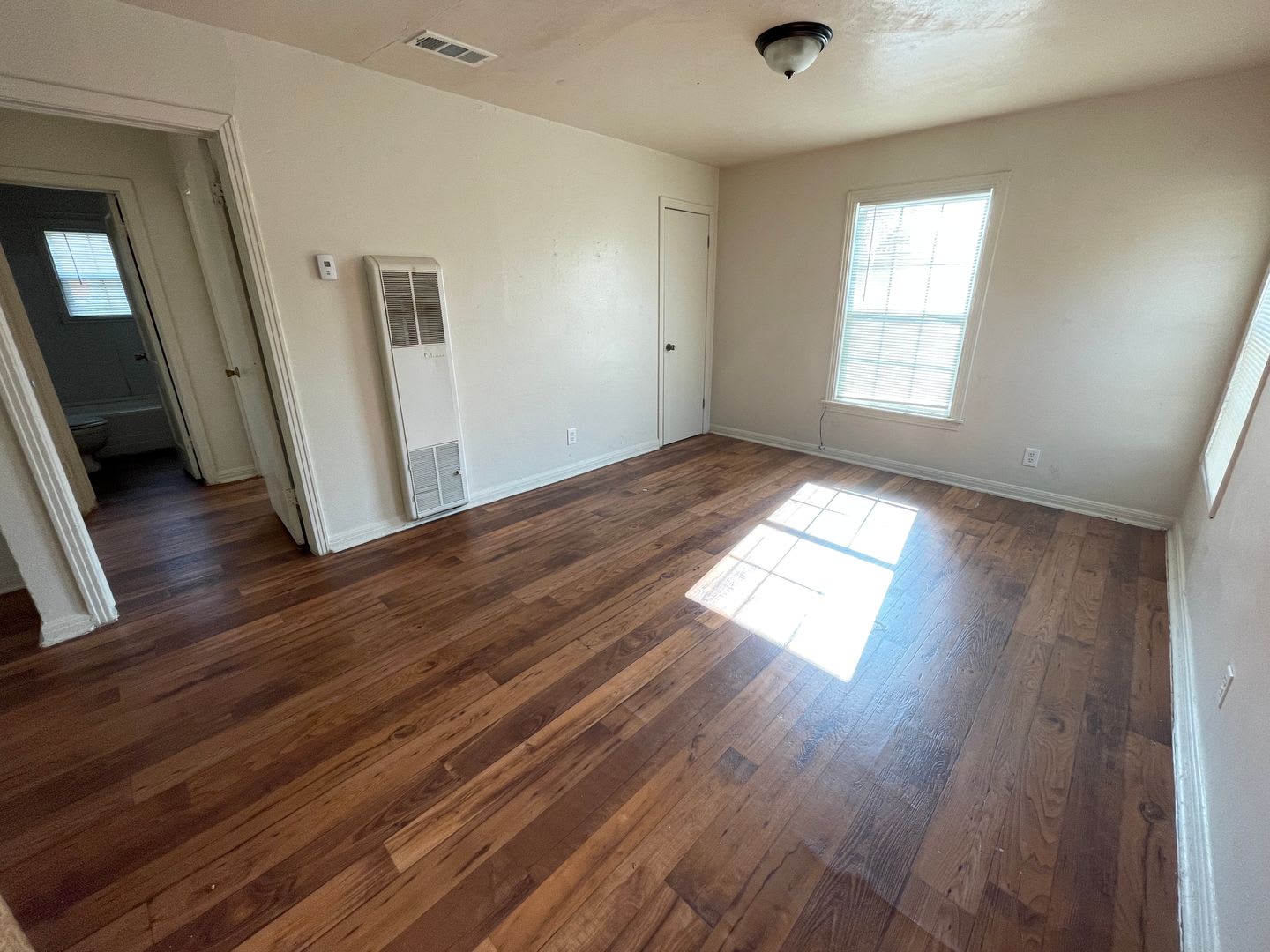 1-Bedroom Duplex for Rent in Killeen – photo 3