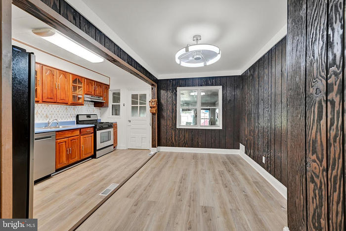7500 Rabon Avenue – photo 5