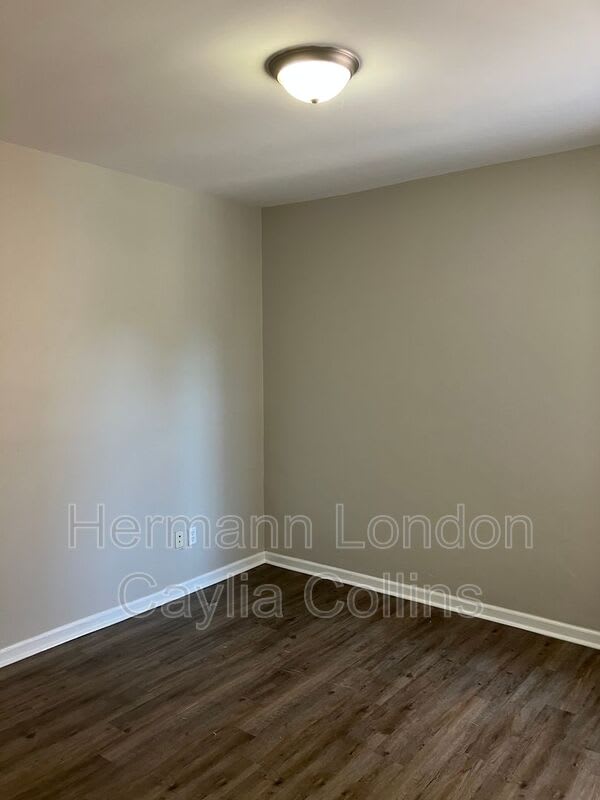 3660 Bates Street – photo 5