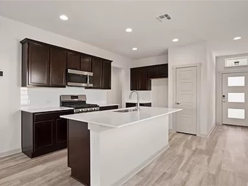 7717 Lowenfield Dr – photo 4