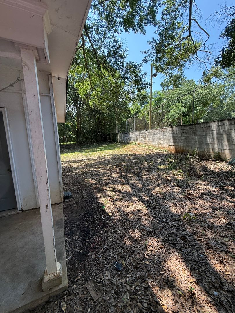 ** 3 bed 1 bath located in Forest Hills ** to schedule a self showing – photo 4