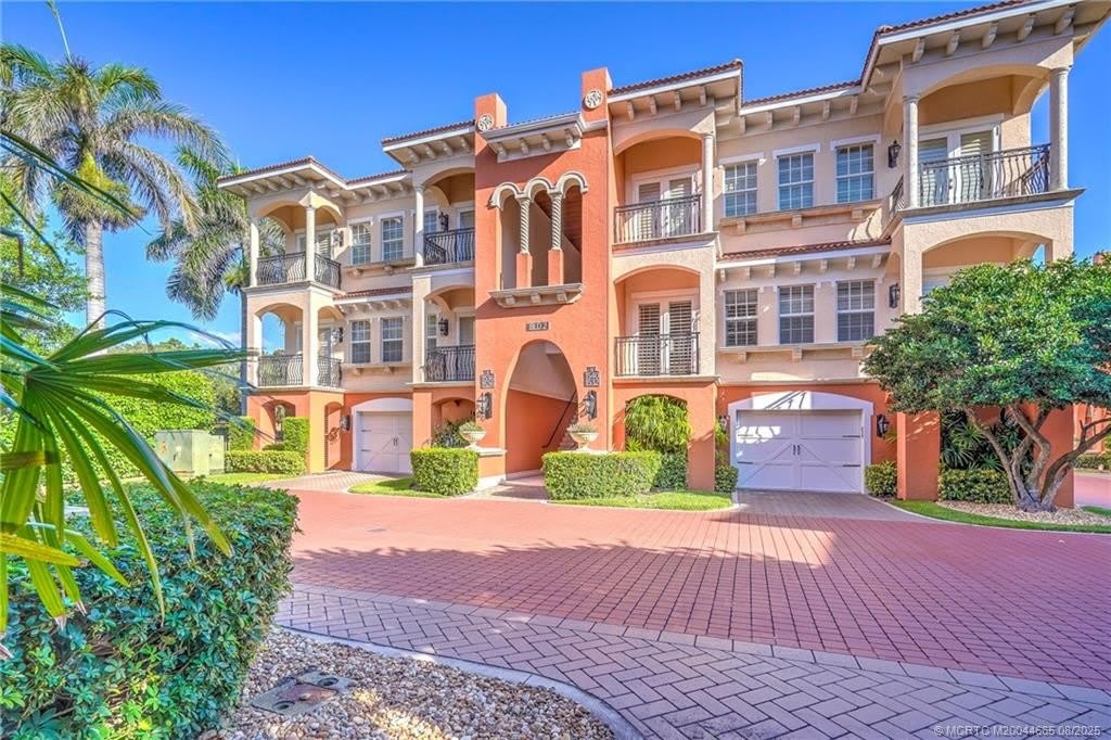 1528 Ne Outrigger Landings Drive – photo 2