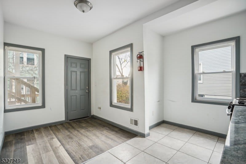 143 Valley Rd Unit 1R – photo 5