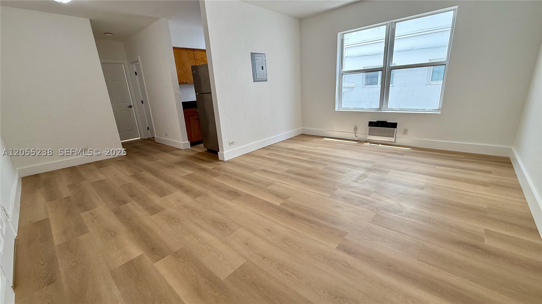 7334 Harding Ave – photo 2