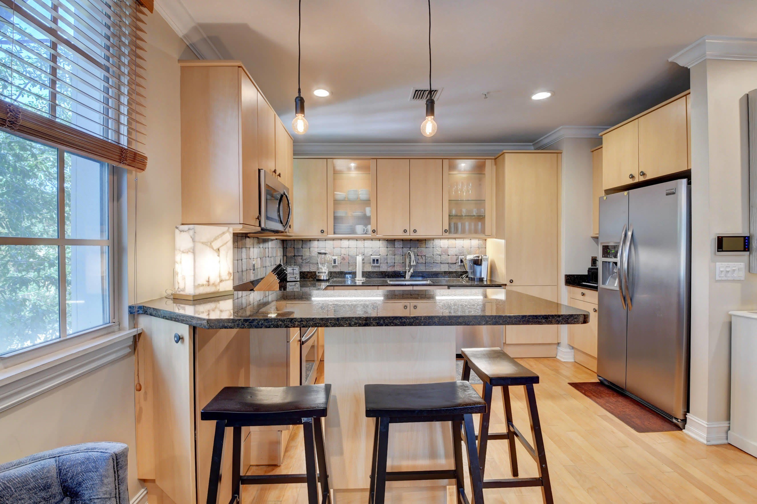 75 NE 5th Avenue NE – photo 3