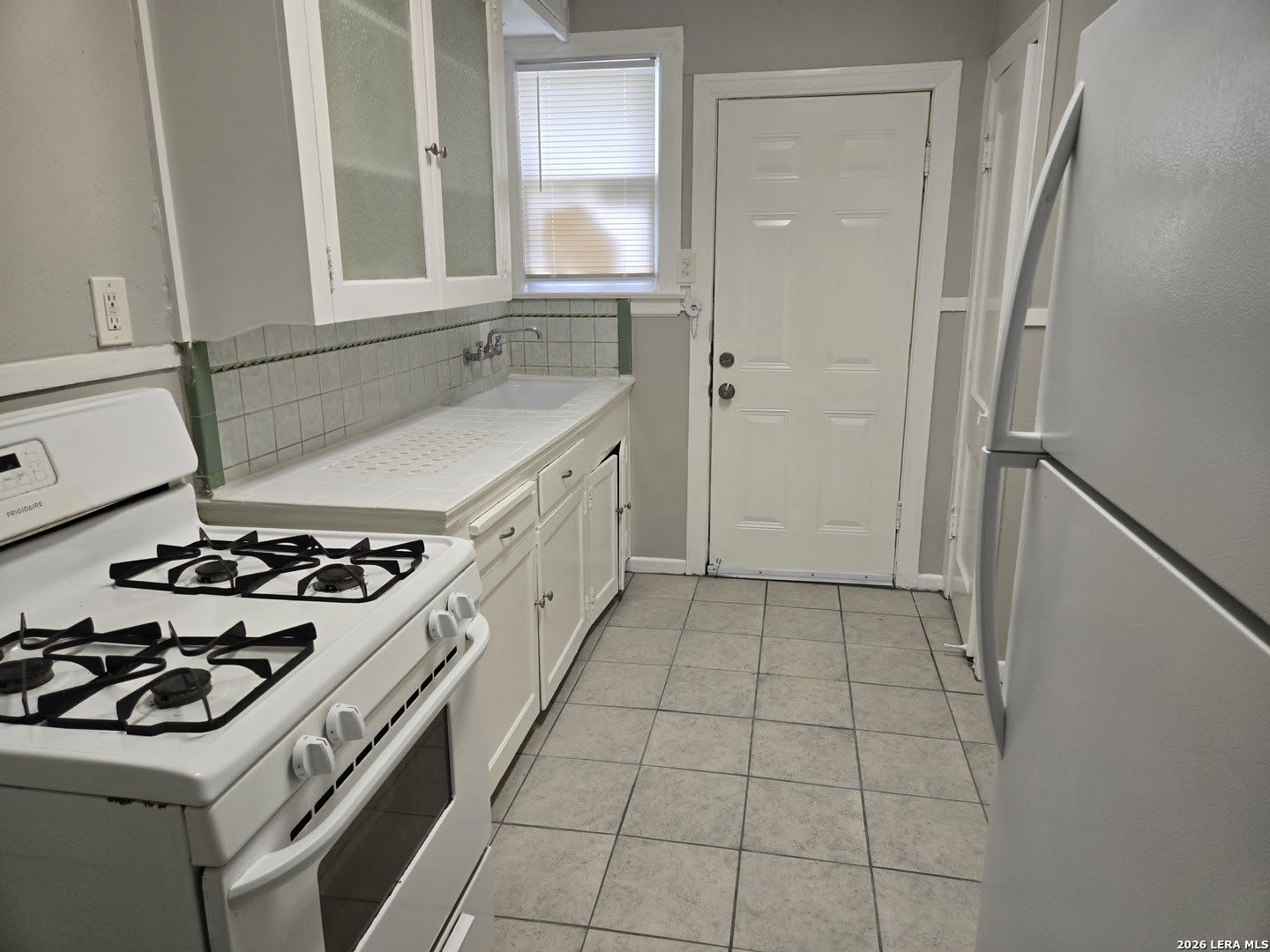 2236 N Interstate 35 – photo 3
