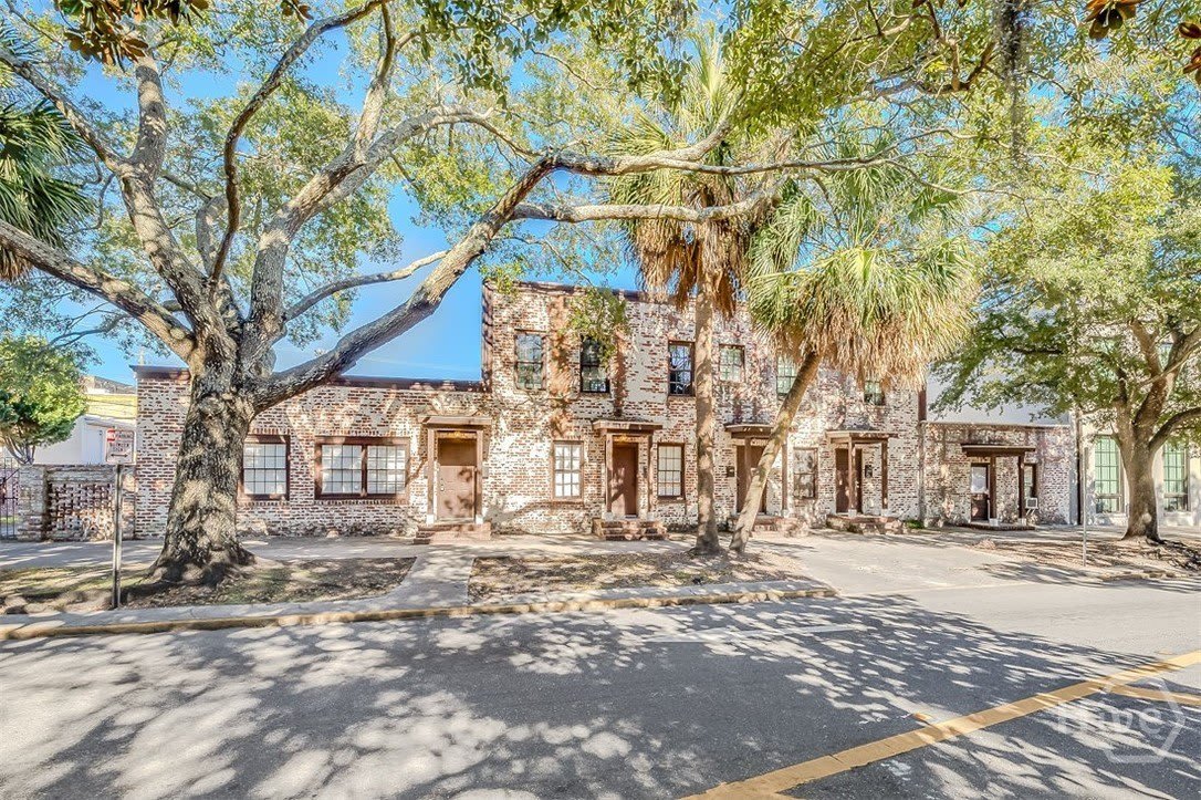 506 E Liberty Street – photo 1