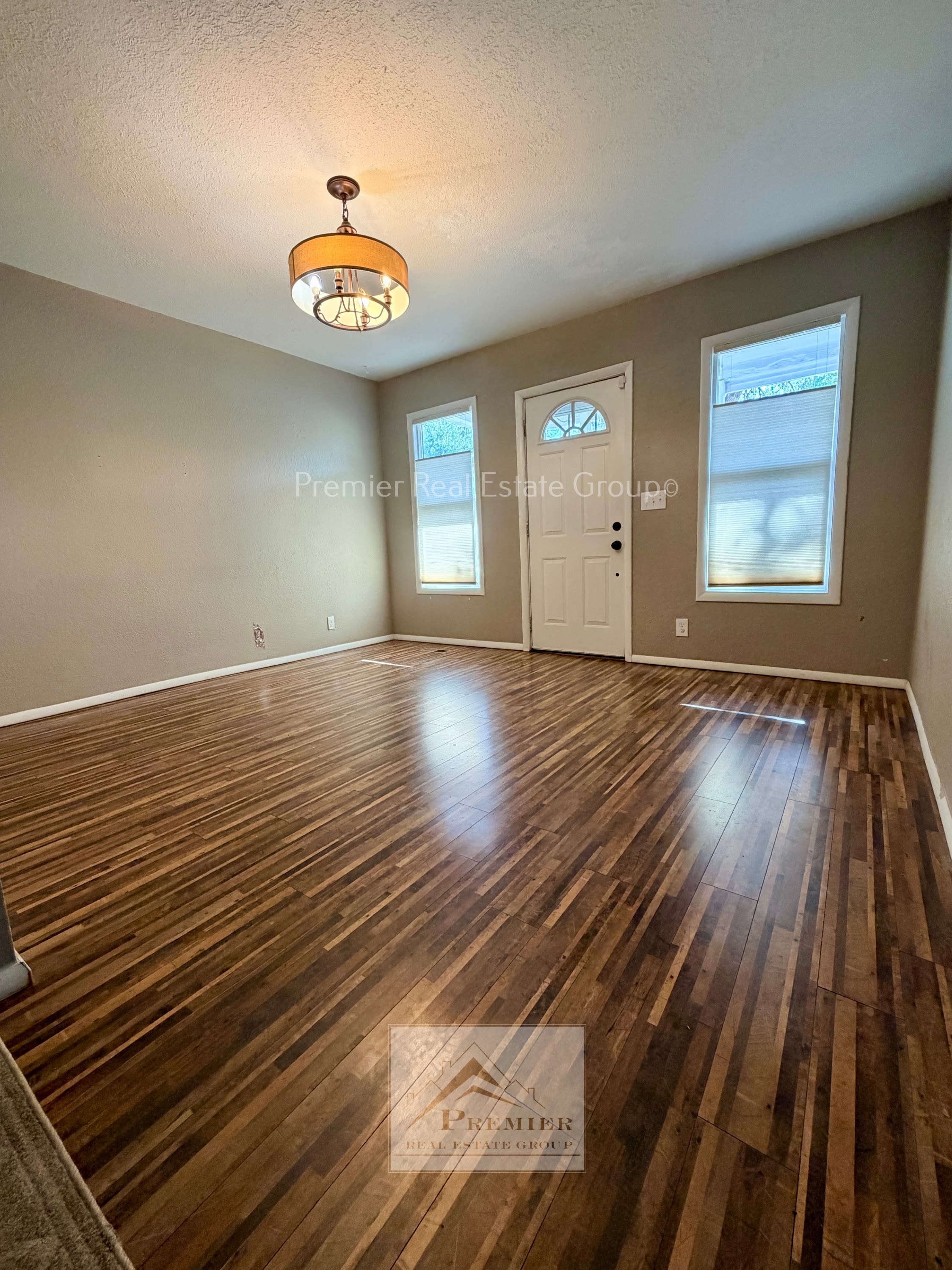 220 Willow Street – photo 3