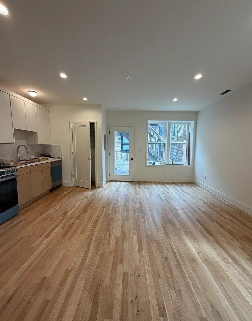 1751 W Superior Street – photo 2