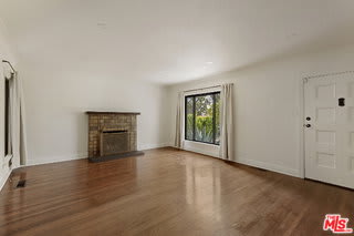 1928 North Berendo Street – photo 4