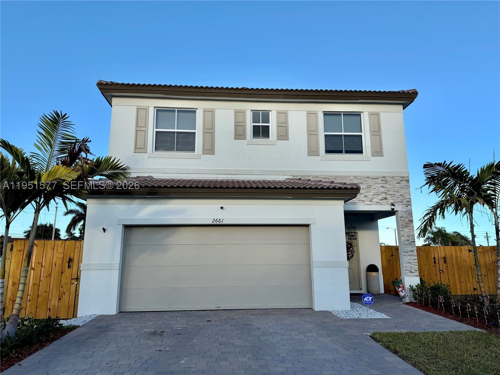 2661 SE 24th Ct – photo 2