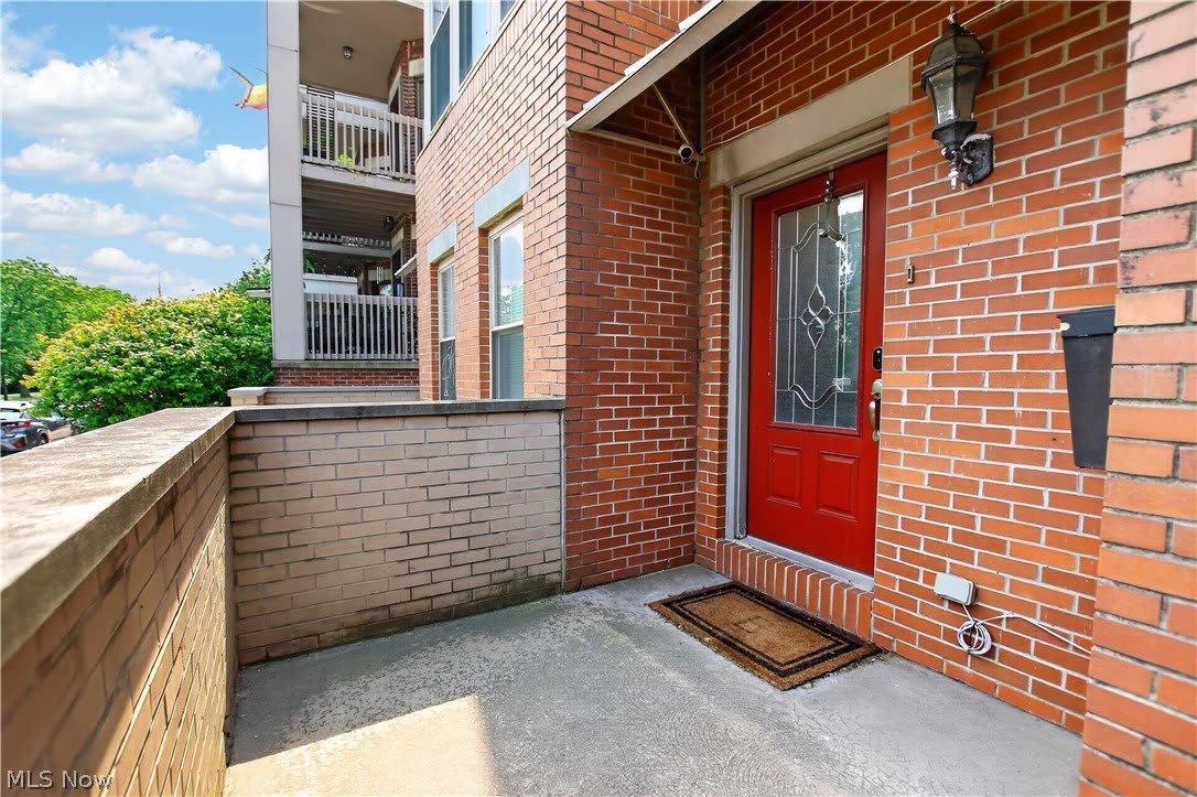 10933 Detroit Avenue – photo 3