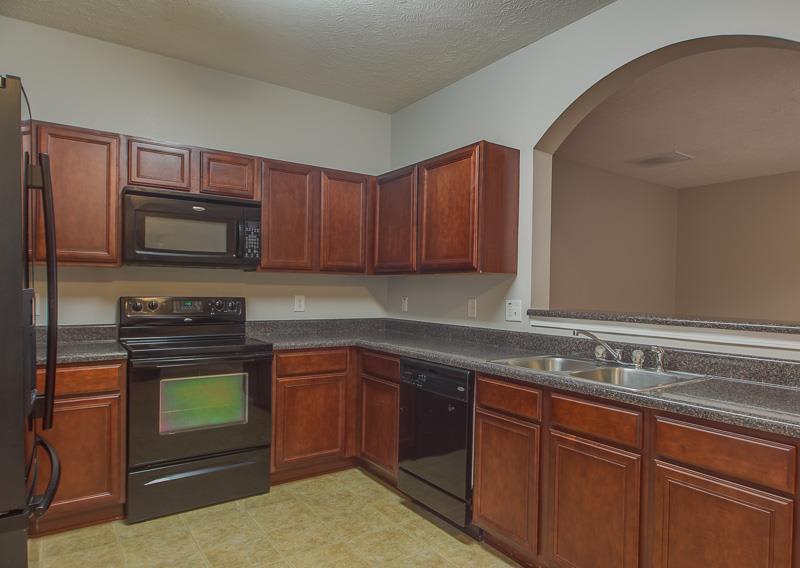 1058 Ashmore Drive – photo 4