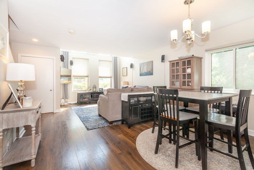 129 Governor Winthrop Rd – photo 2