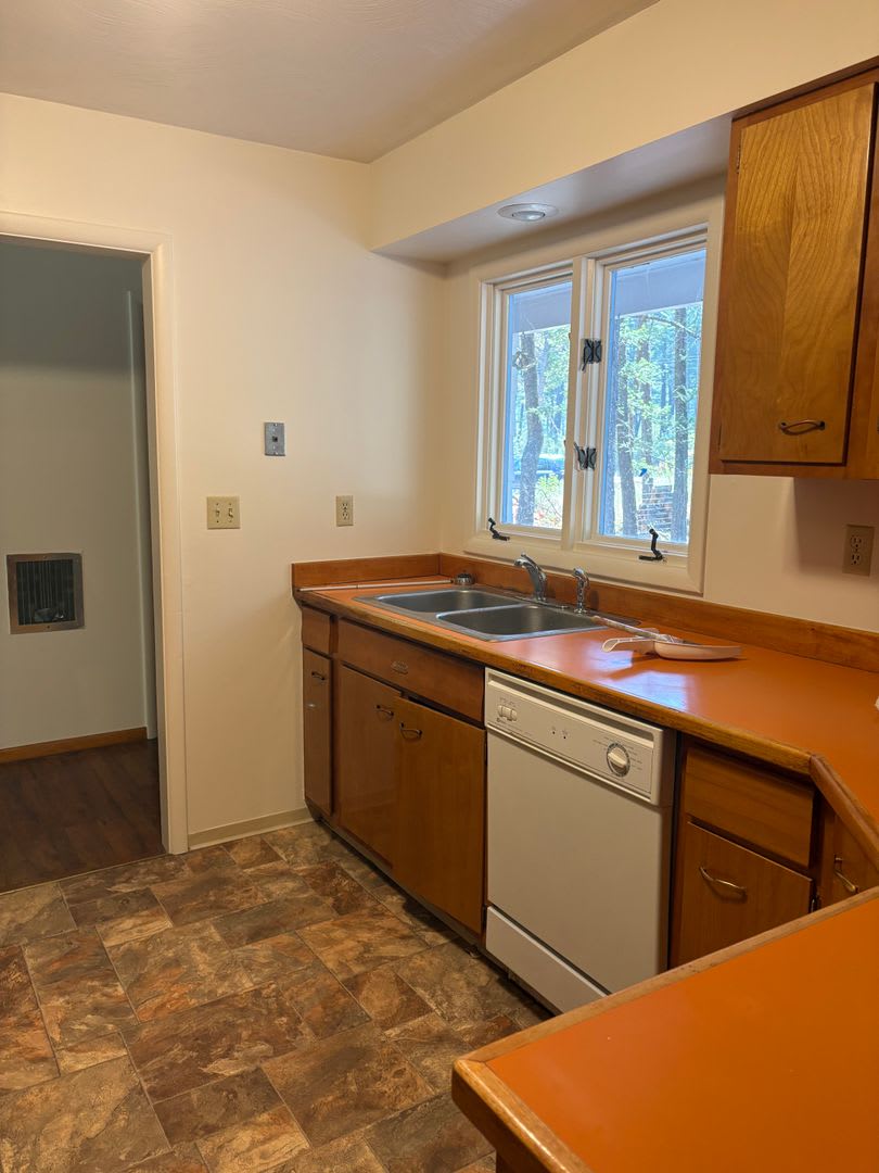 Spacious 3-Bedroom Bonner Home Near the Blackfoot River – 2,600+ Sq. Ft., Garage & Fenced Yard – photo 4