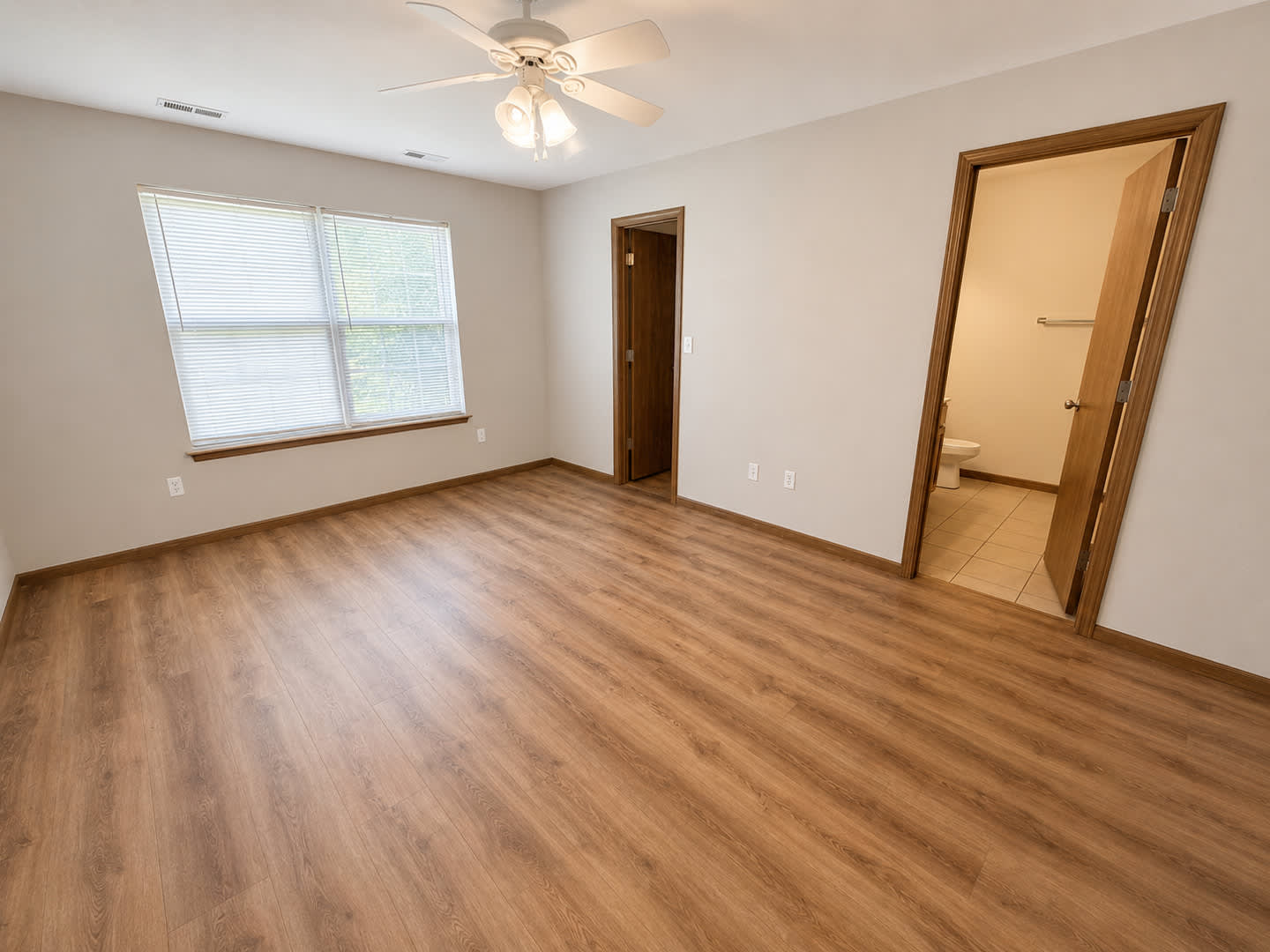 Charming 3 Bedroom Ranch Home Ideal Comfort And Style – photo 5