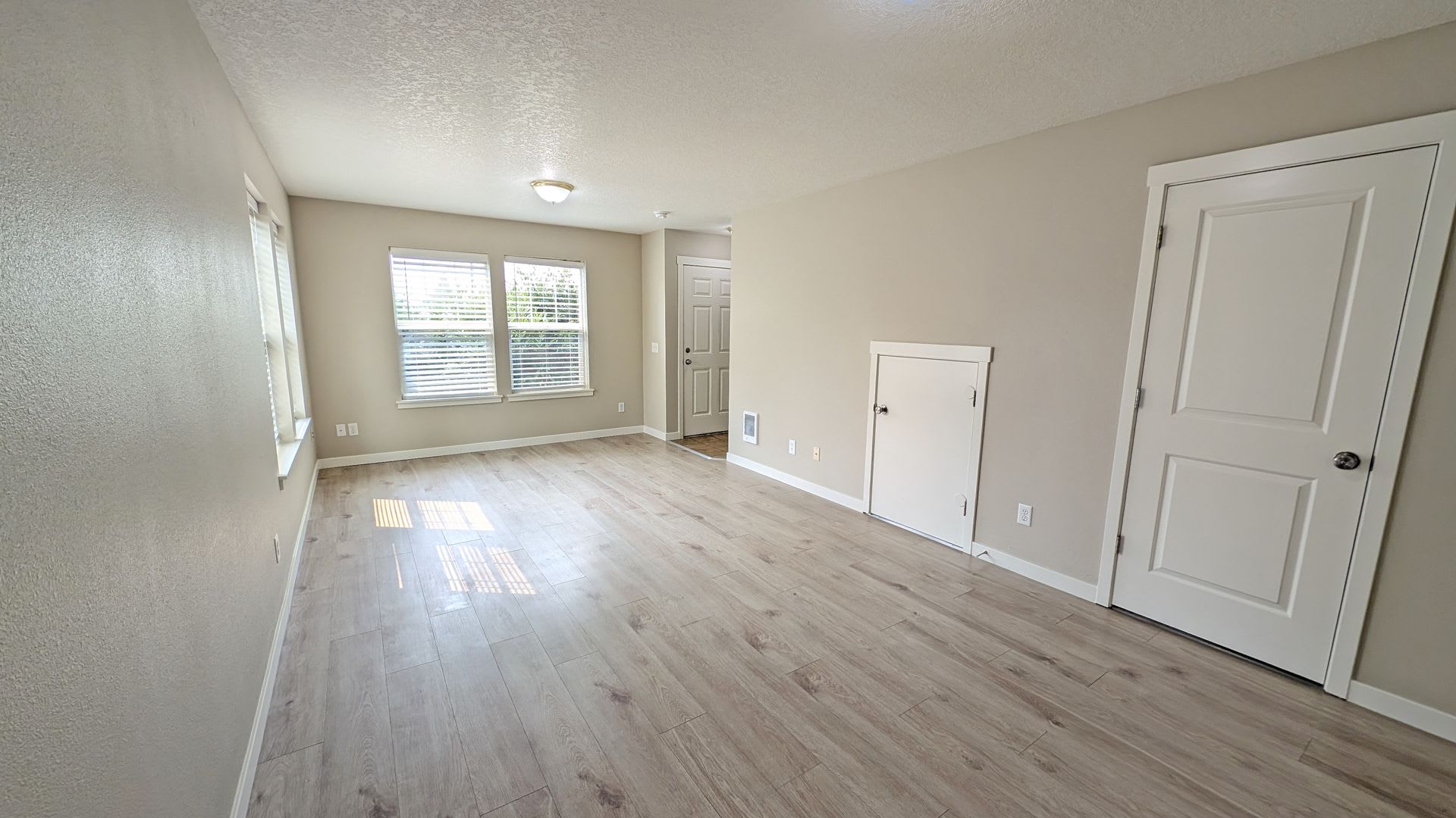 Wonderful townhouse in Forest Grove – photo 4