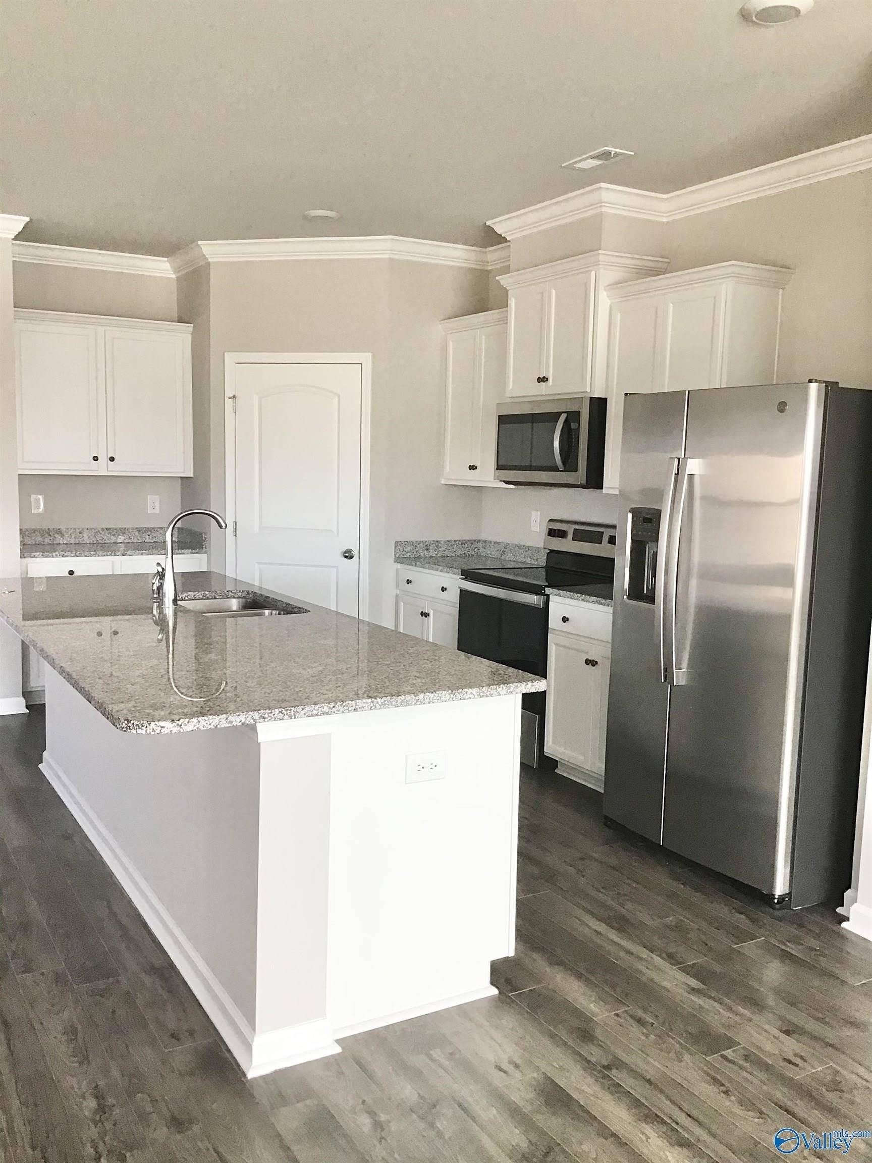 223 Ivyleaf Drive – photo 3