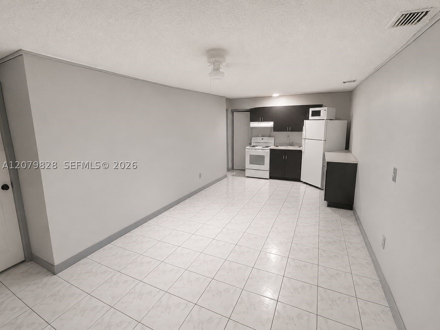 6771 Freedom St – photo 2