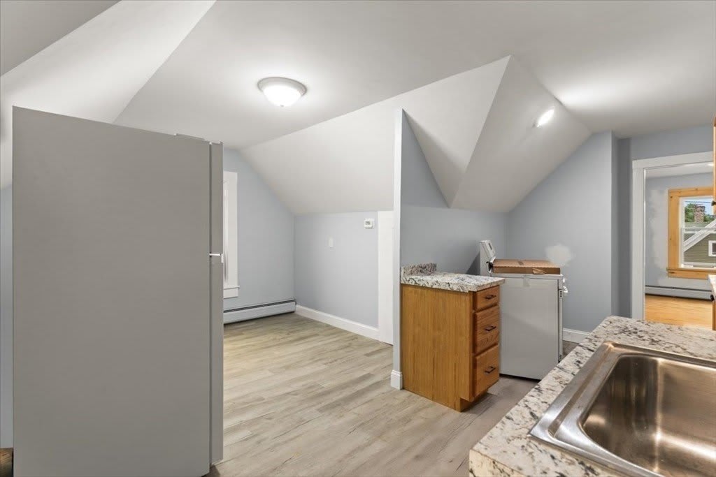 60 Calmar Street – photo 5