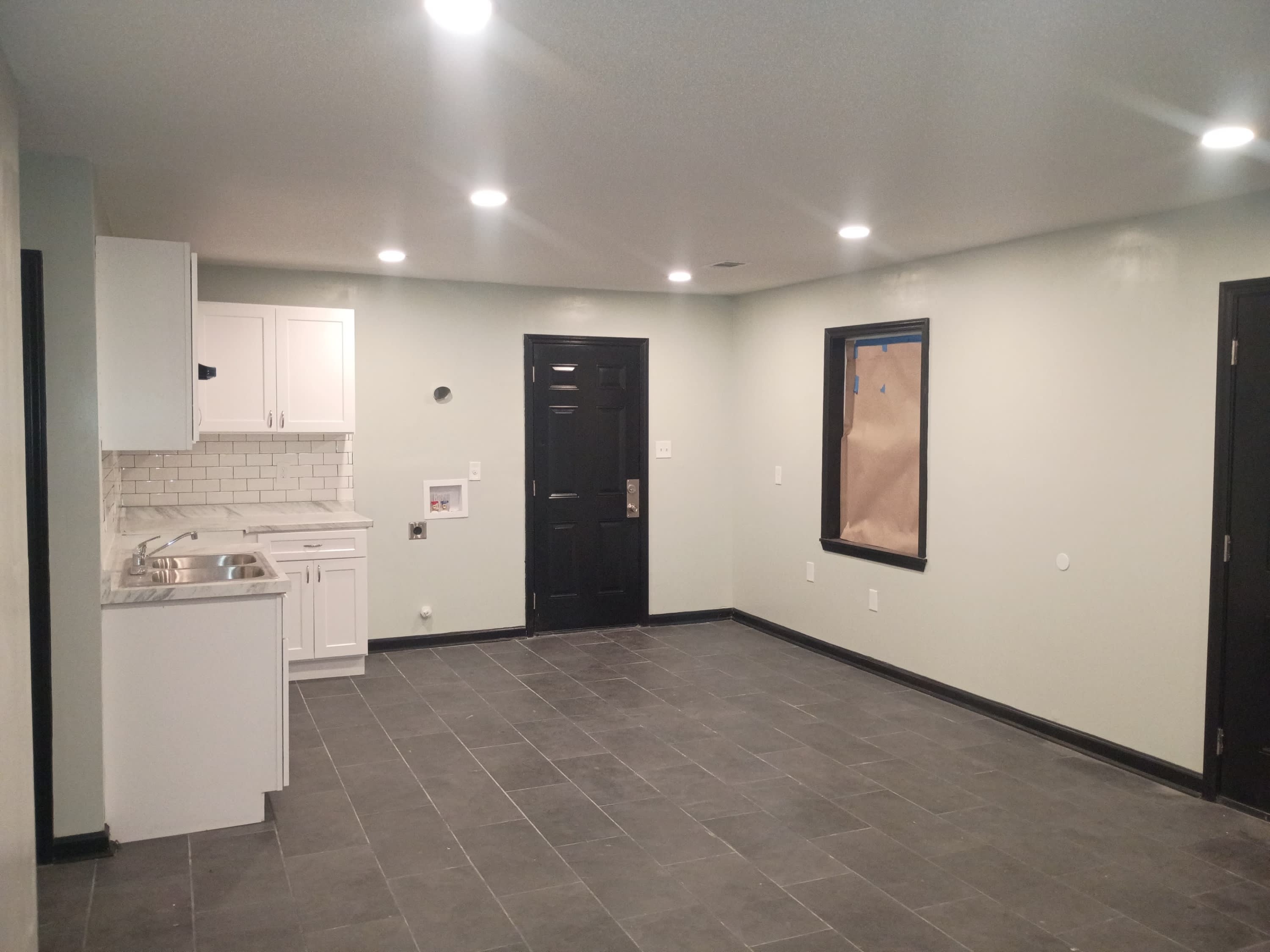 850 Baltimore Street – photo 4