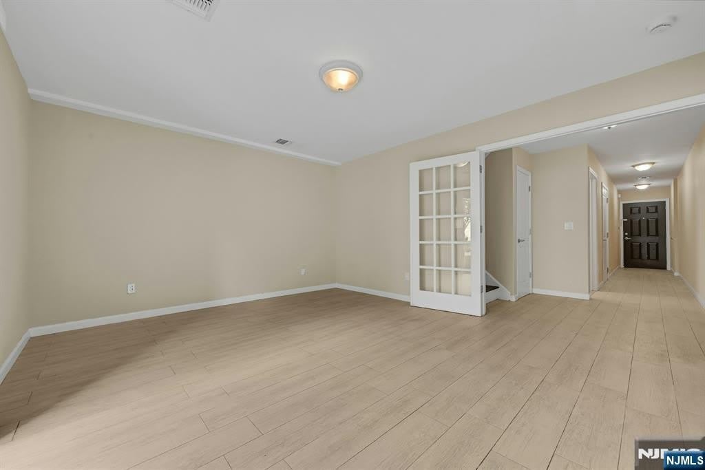 251 Berry Street – photo 2