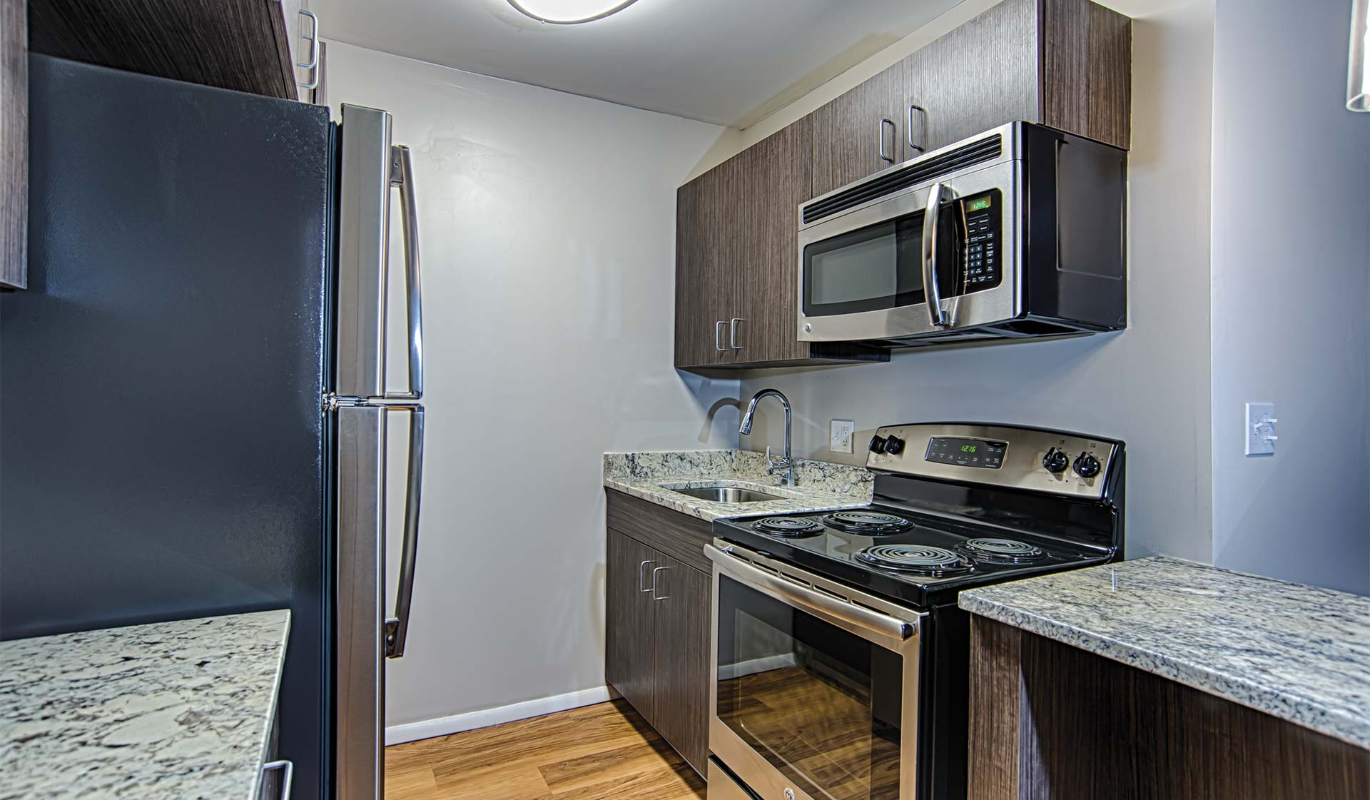 Chestnut Hall Apartments – photo 3