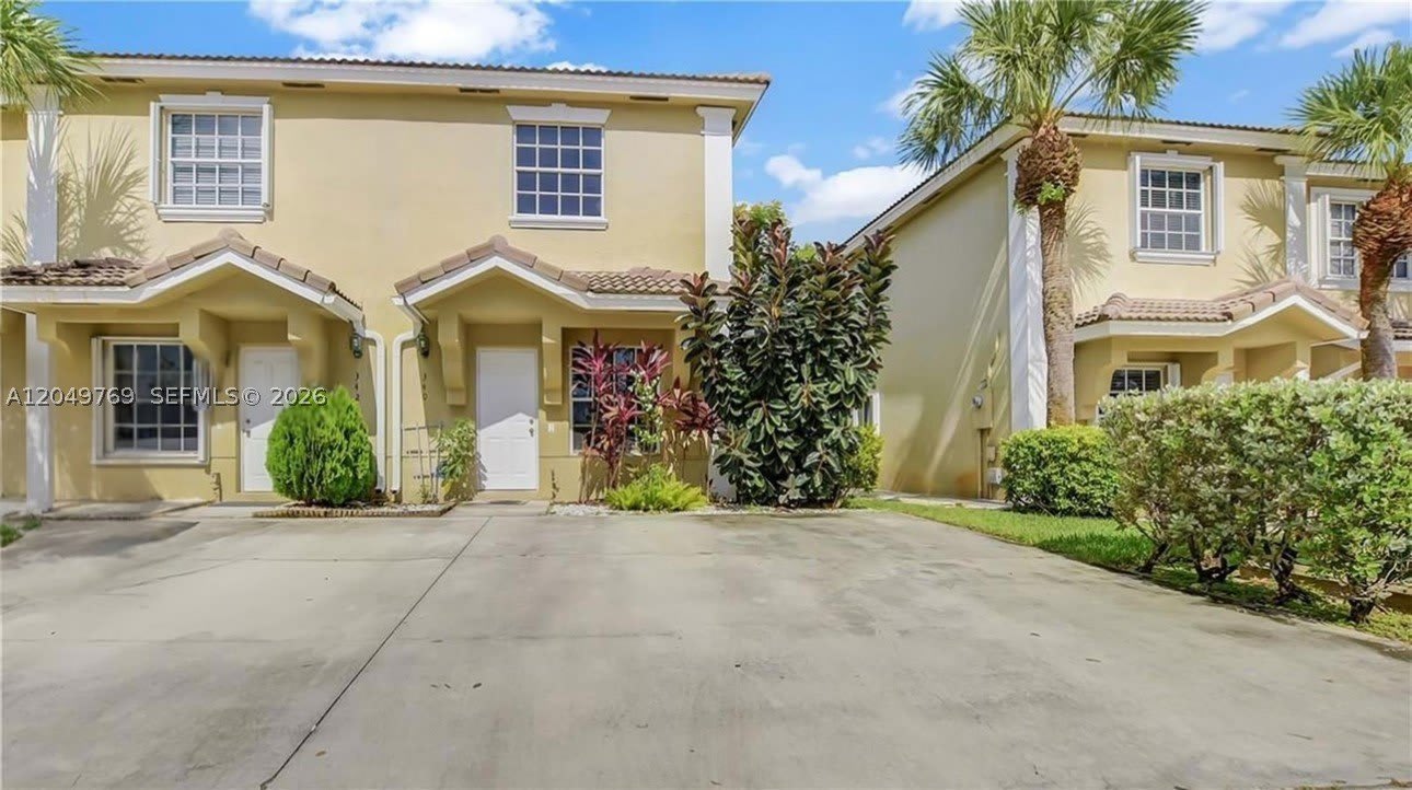 340 SW 121st Ter – photo 3