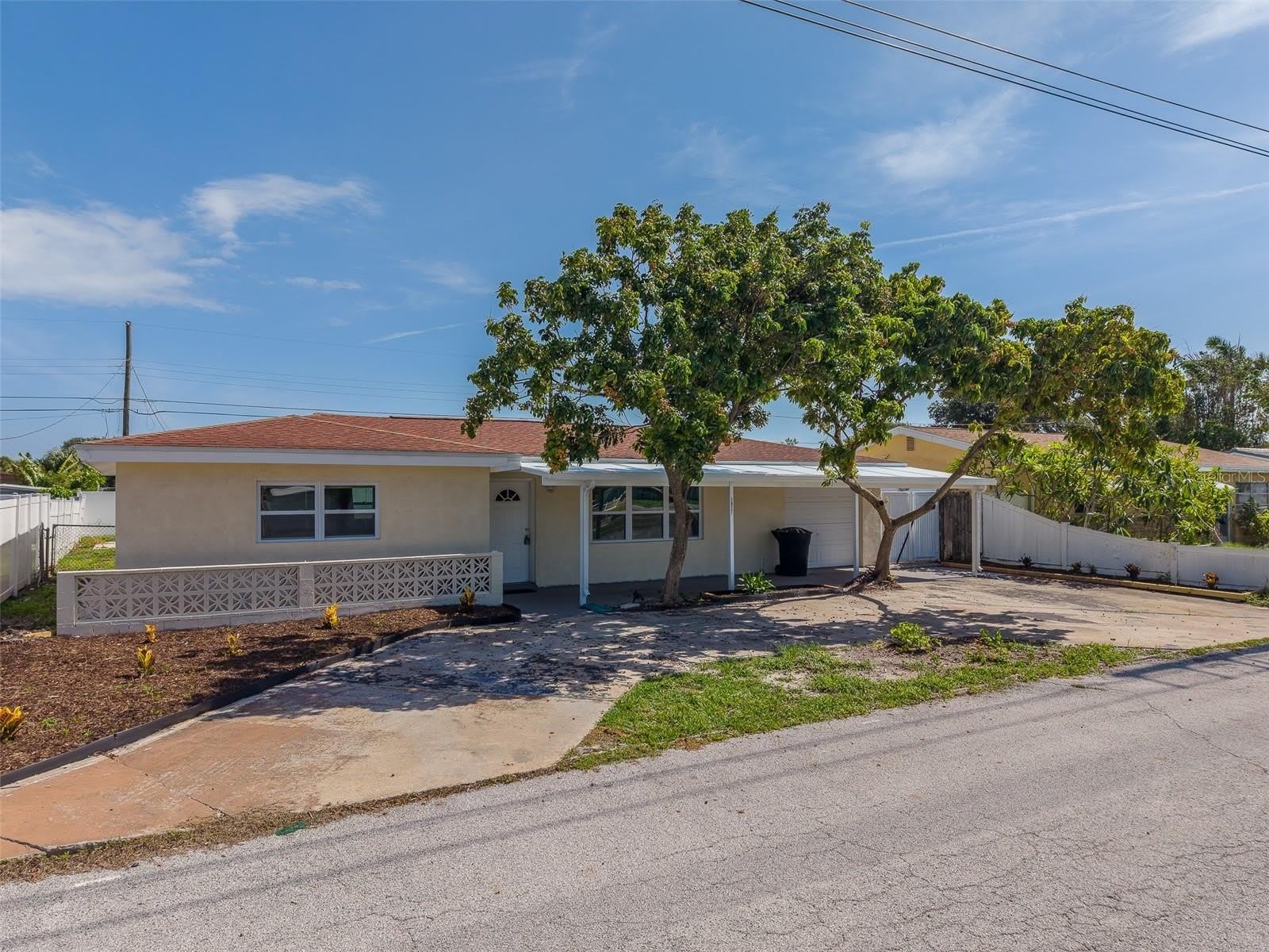 5937 38TH Avenue N – photo 3