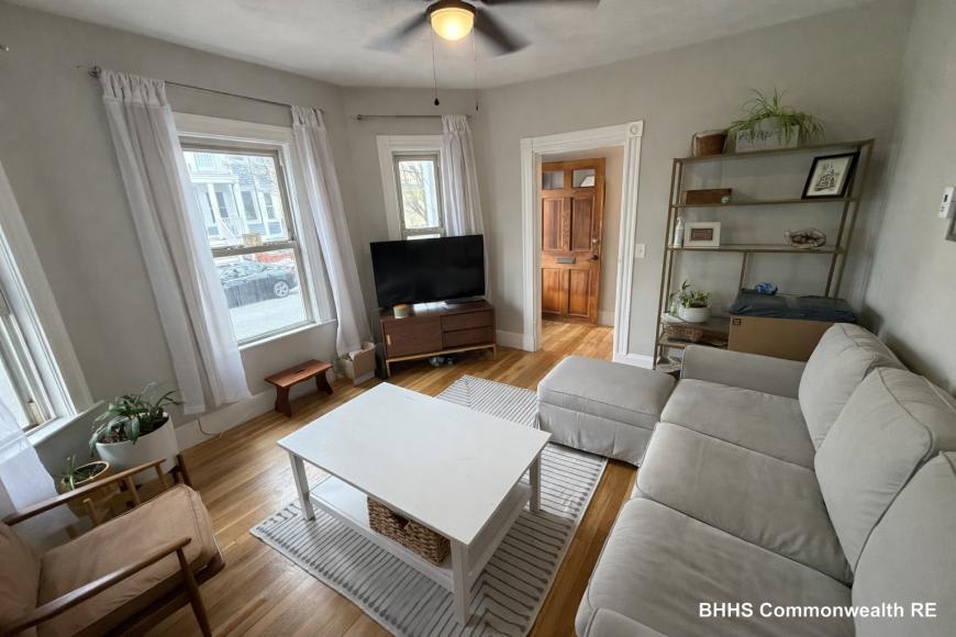 45 Waterhouse St. – photo 4