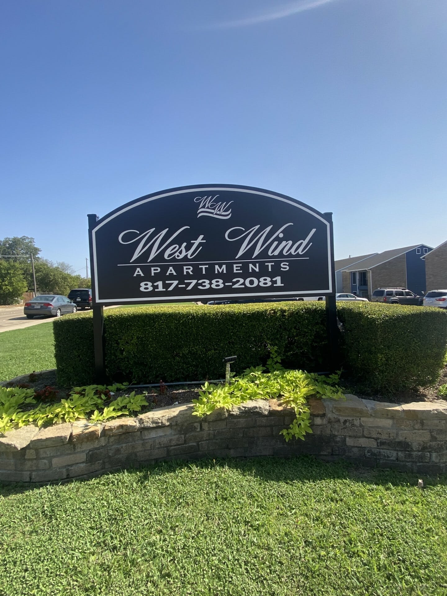 West Wind Apartments – photo 4