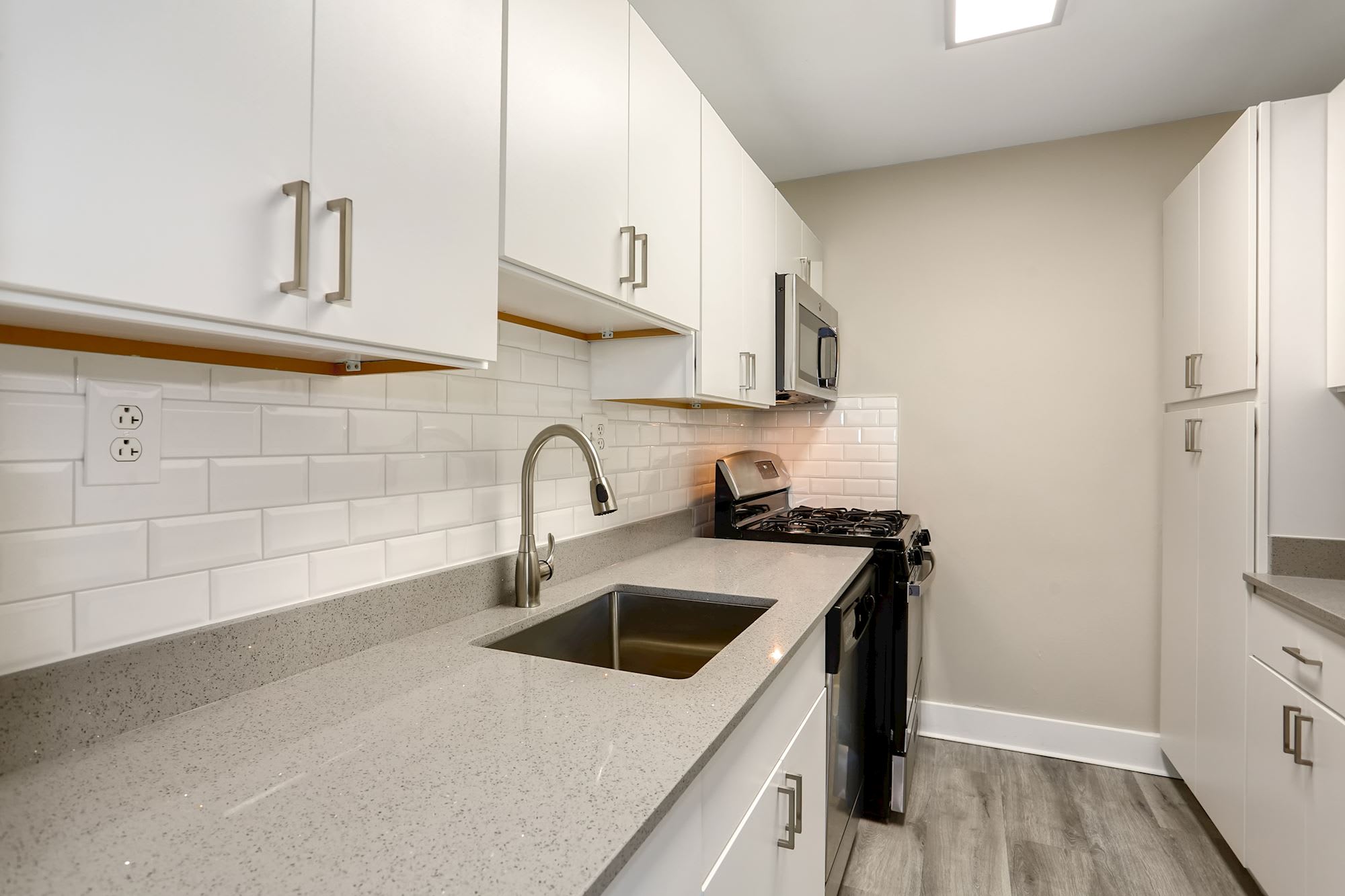 Shawnee Apartments – photo 3
