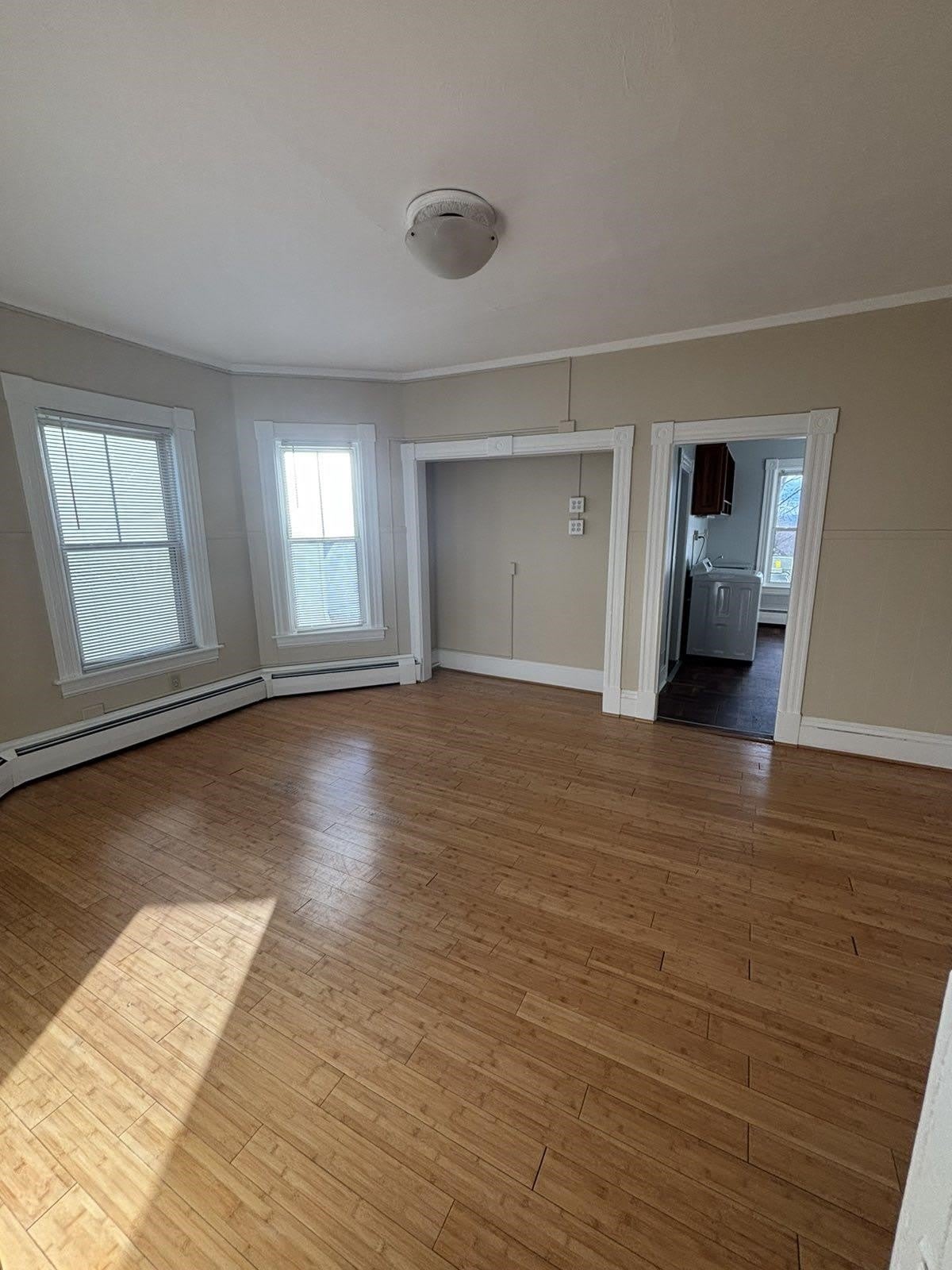 100 Ashland Street – photo 4