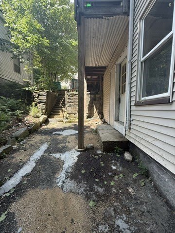17 Temple St – photo 2