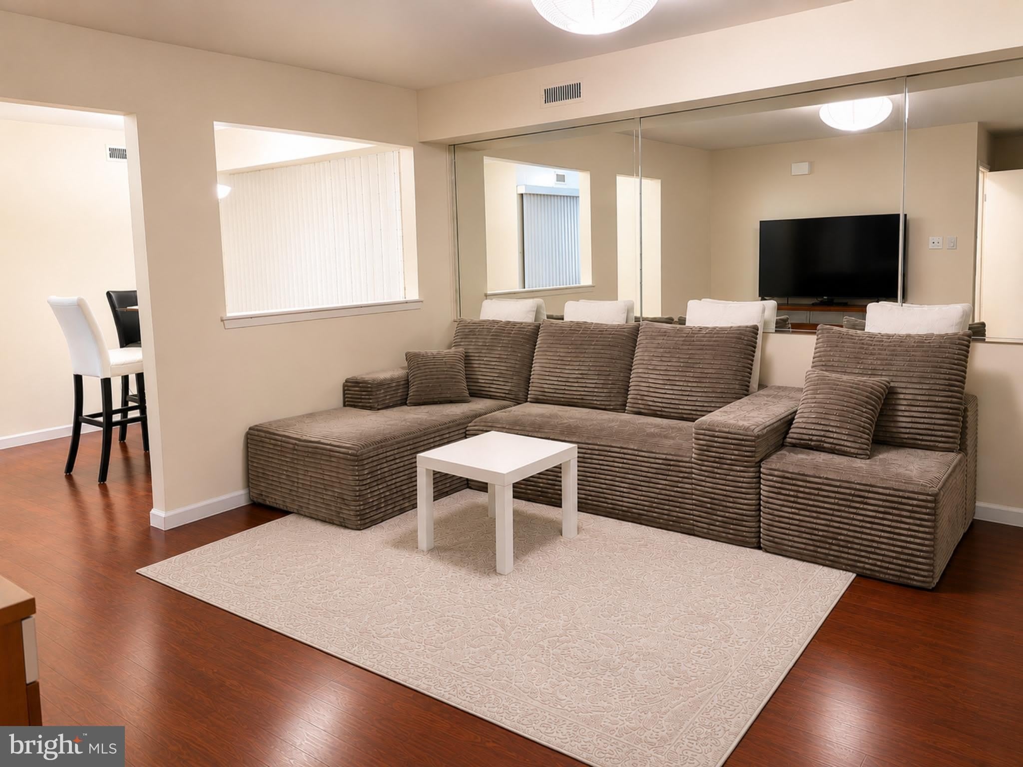 2041 JASON Drive – photo 2