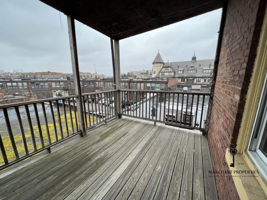 23 Green St. – photo 4