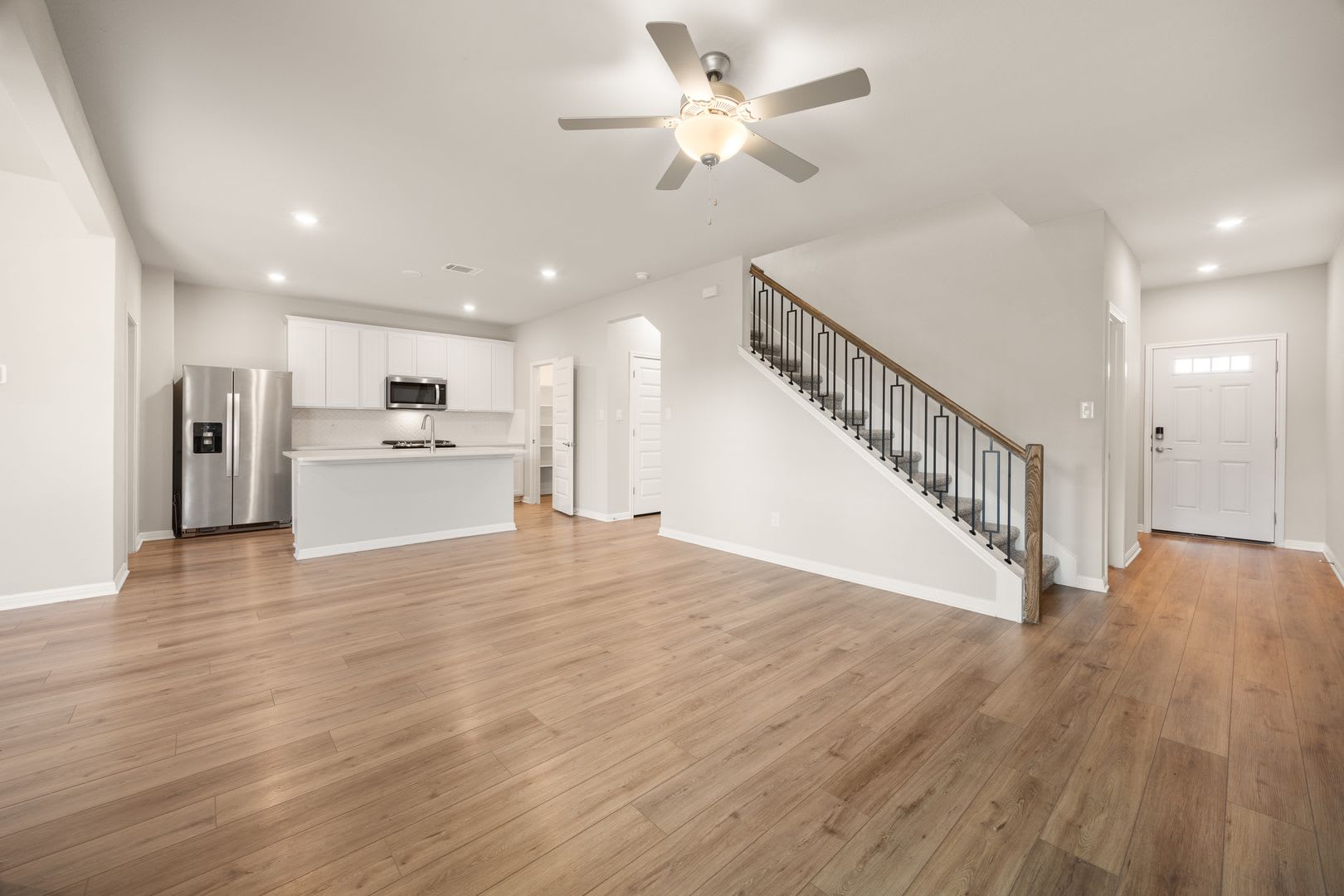 Like New in Durango Farms!!!! – photo 3