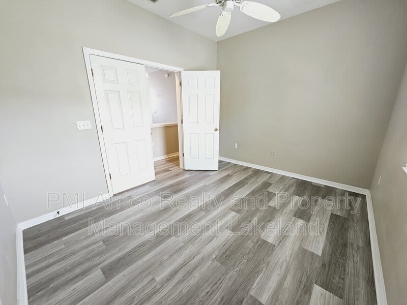 1065 View Pointe Way – photo 4