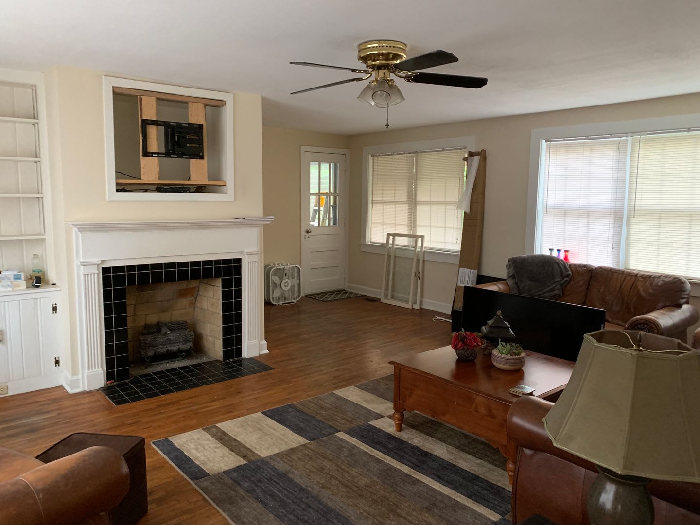 3 bed, 1 bath home, Only minutes away from The University of Alabama – photo 3