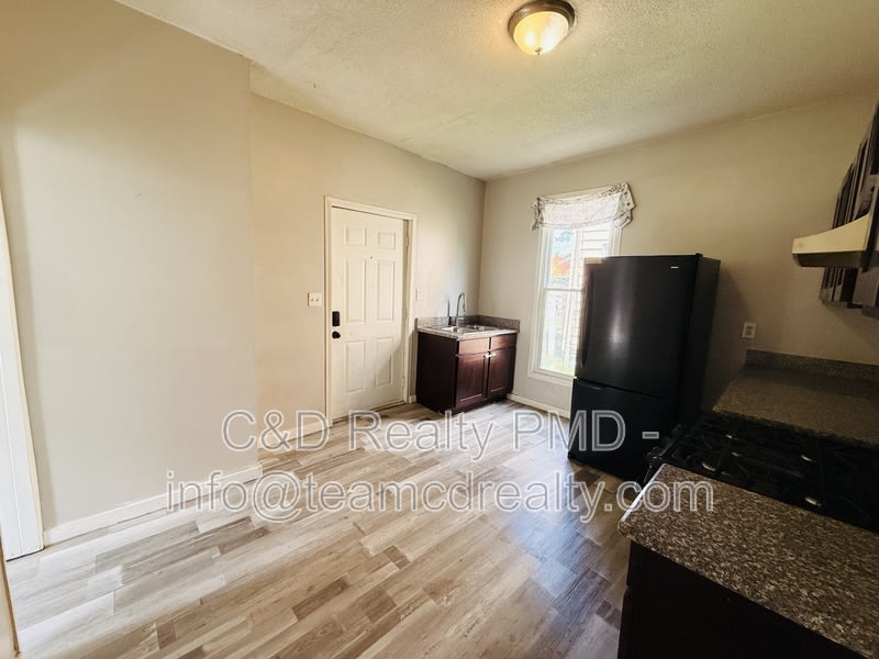 3838 Marvin Avenue – photo 4
