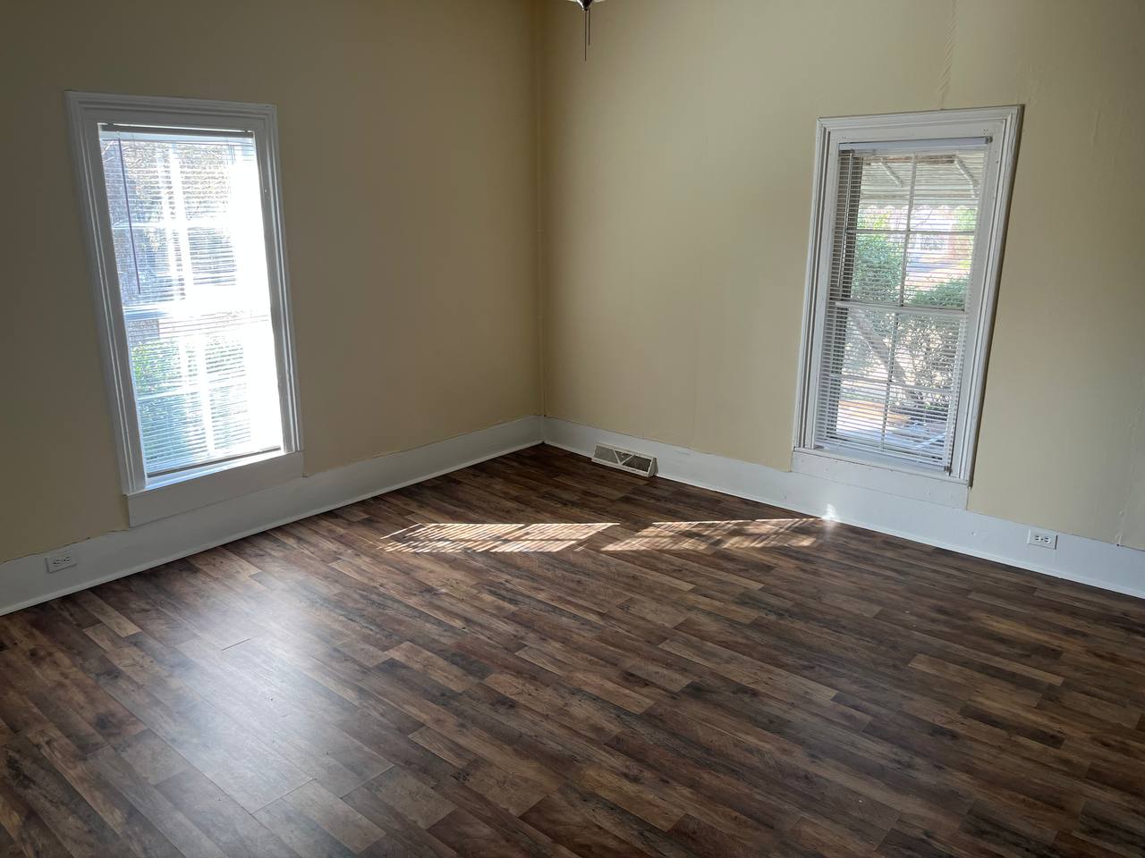 2124 Old Milburnie Rd – photo 4