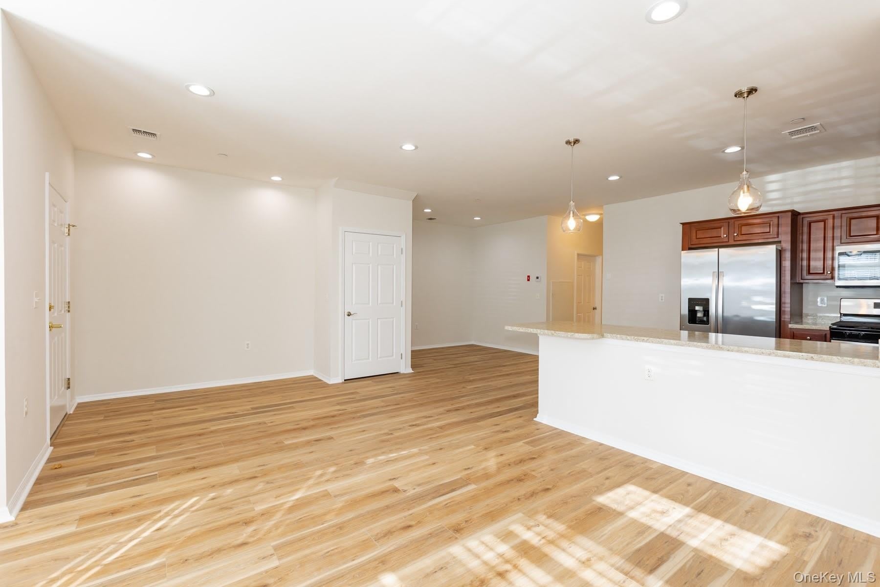 11 Jacqueline Way – photo 3