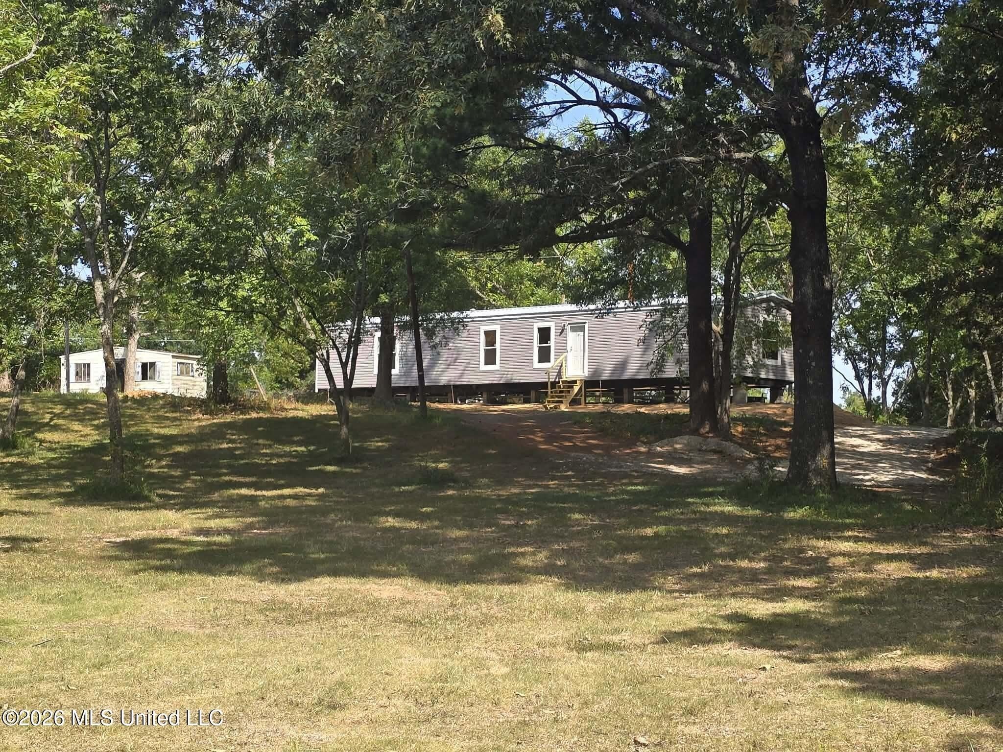 140 Saint Paul Road – photo 1