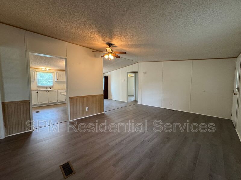 1227 Village Road – photo 4