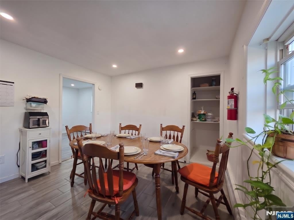 35 Gaston Avenue – photo 5
