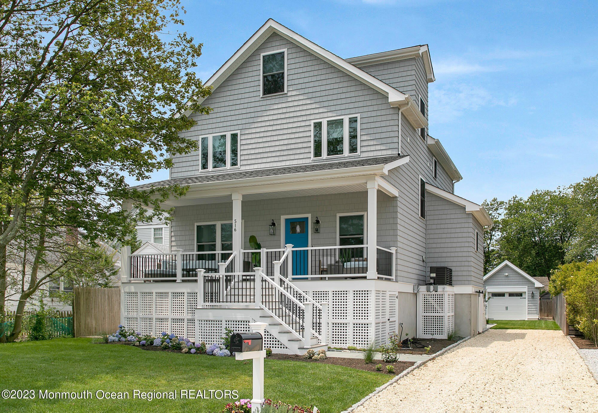 516 Club Drive – photo 1