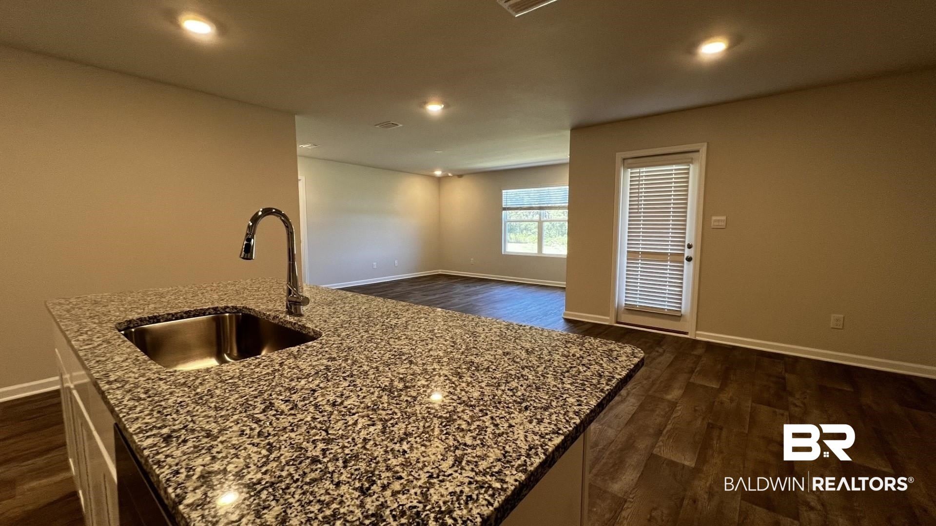 11207 Elemis Drive – photo 4